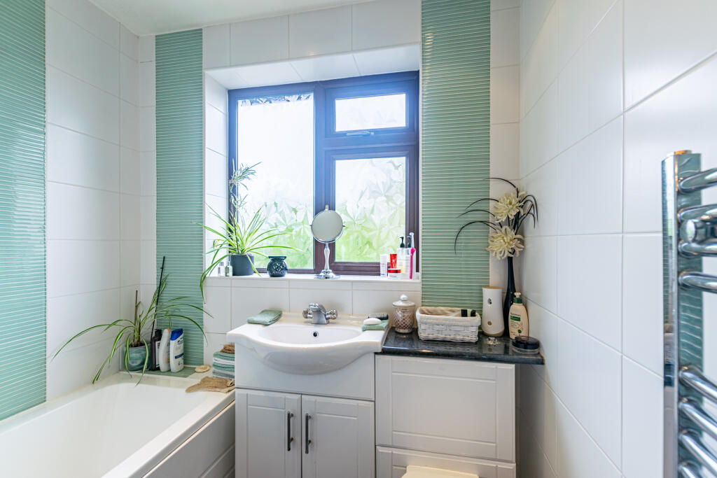 bathroom1
