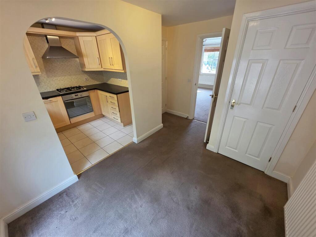 KITCHEN TO DINING ROOM