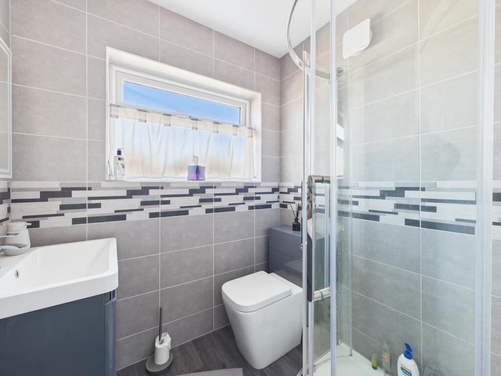 CAM05192G0-PR0042-STILL023