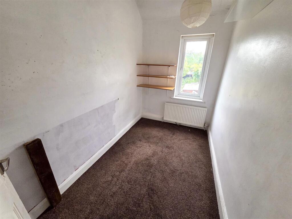 New Bedroom 2 .jpg