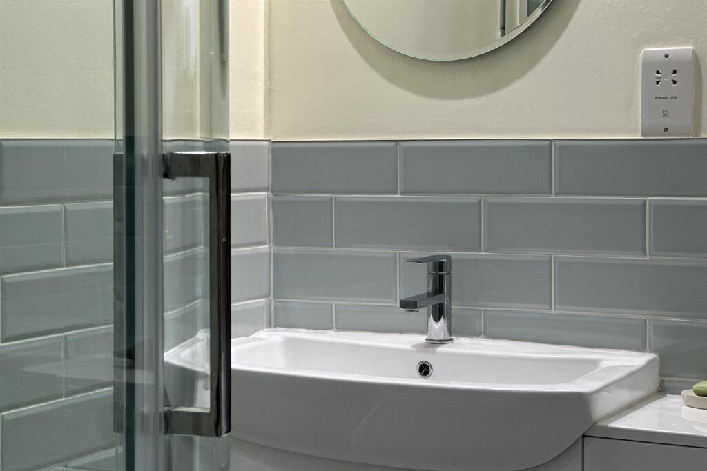 Shower Room Lifestyle
