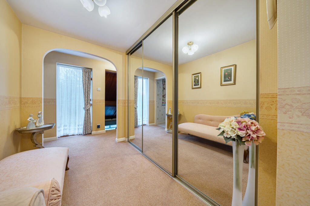 1382157-8-6928603...