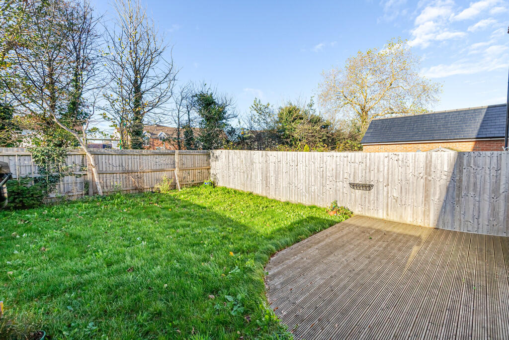 A05 - 7 Strawberr...