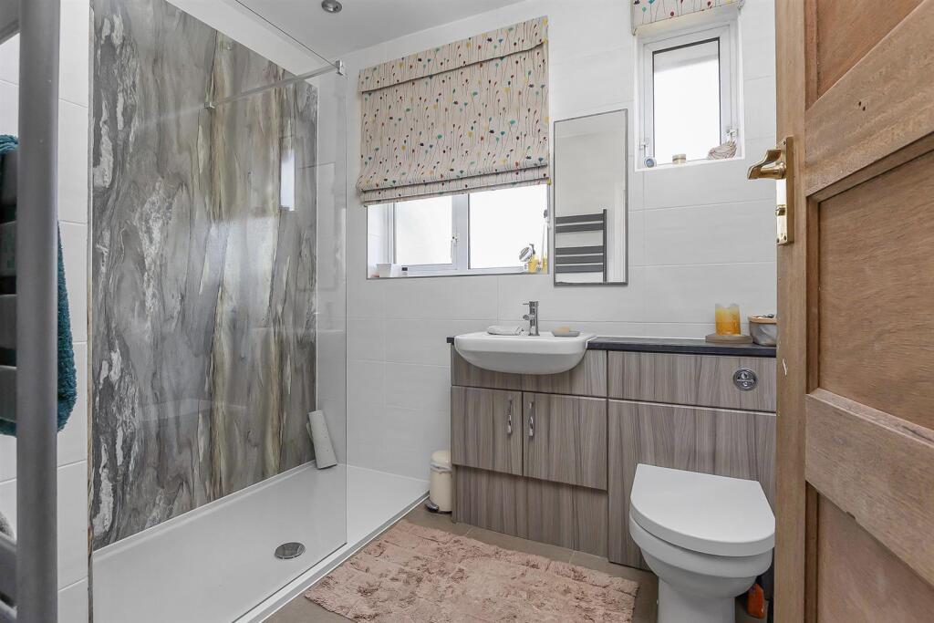 12 Longrood Road (8).jpg