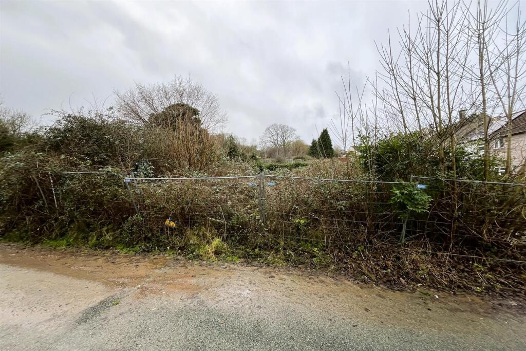 | Land to Rear of 56 - 58 Mellent Avenue, Hartclif