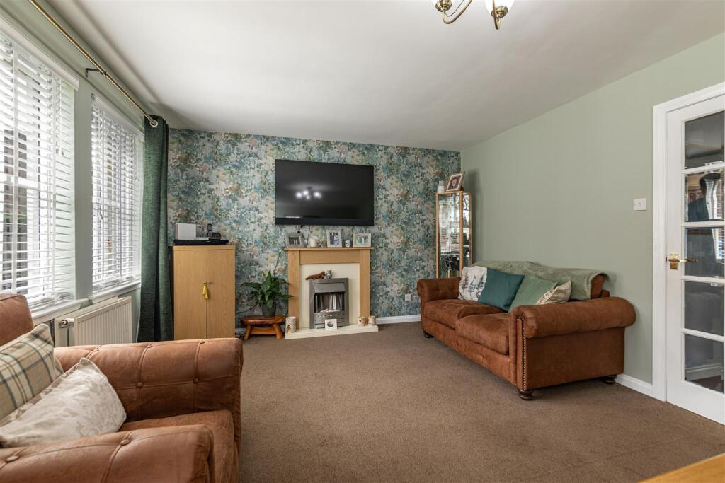 10 Annfield Gardens Galashiels 014.jpg