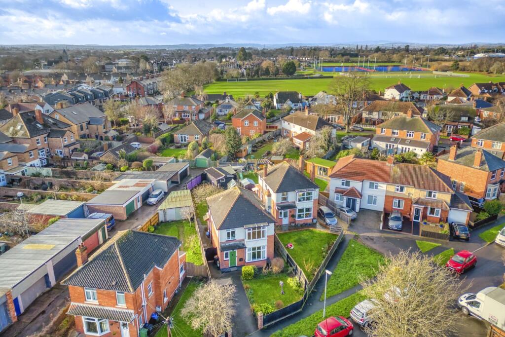 Greenway Crescent (3)