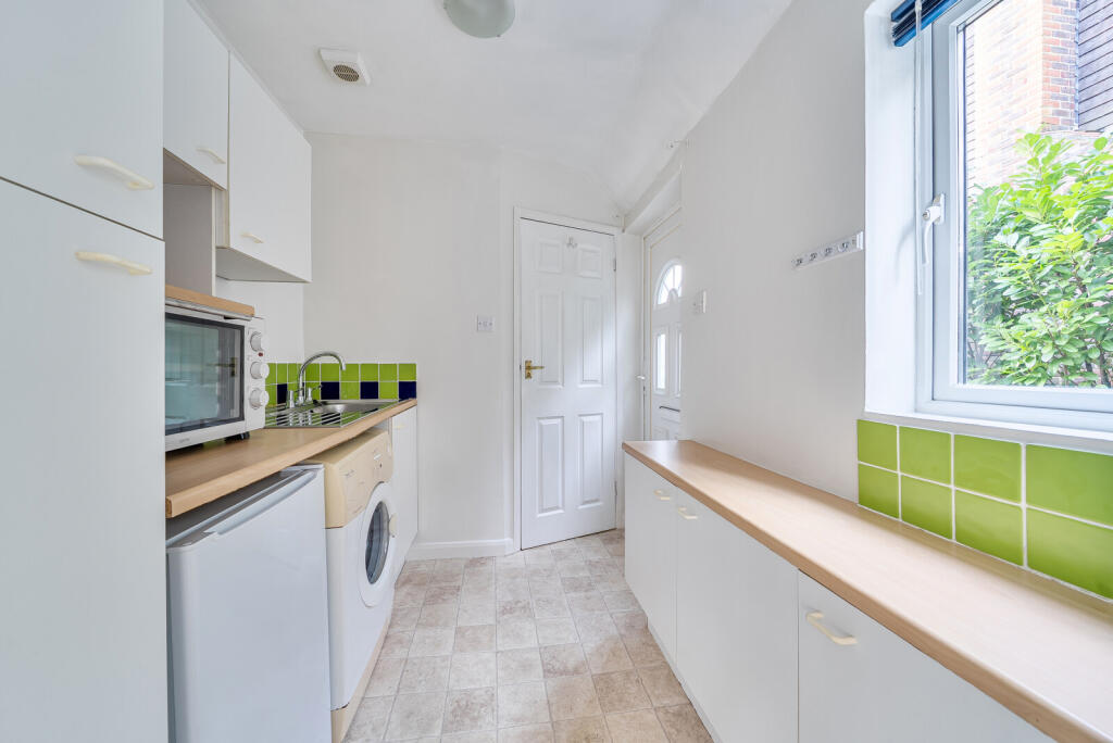 1386315-5-692ed03...