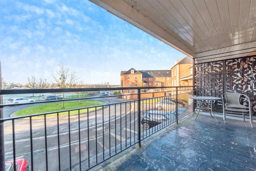 First Floor Balcony With Marina Views