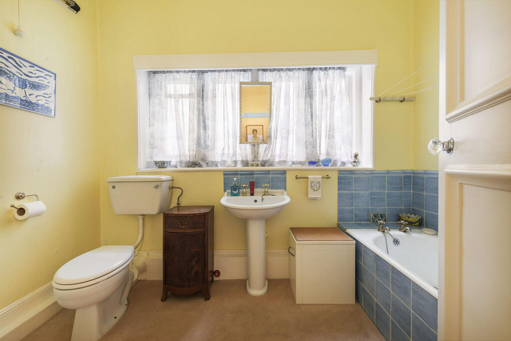 FFF 13 Lennox Gdn...