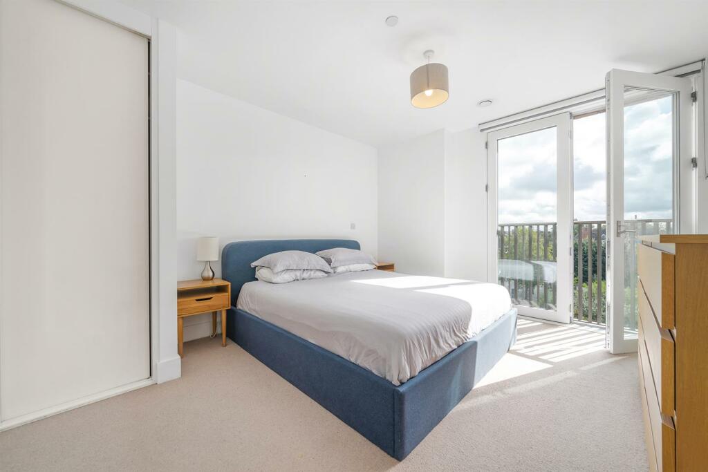 Bedroom.jpg
