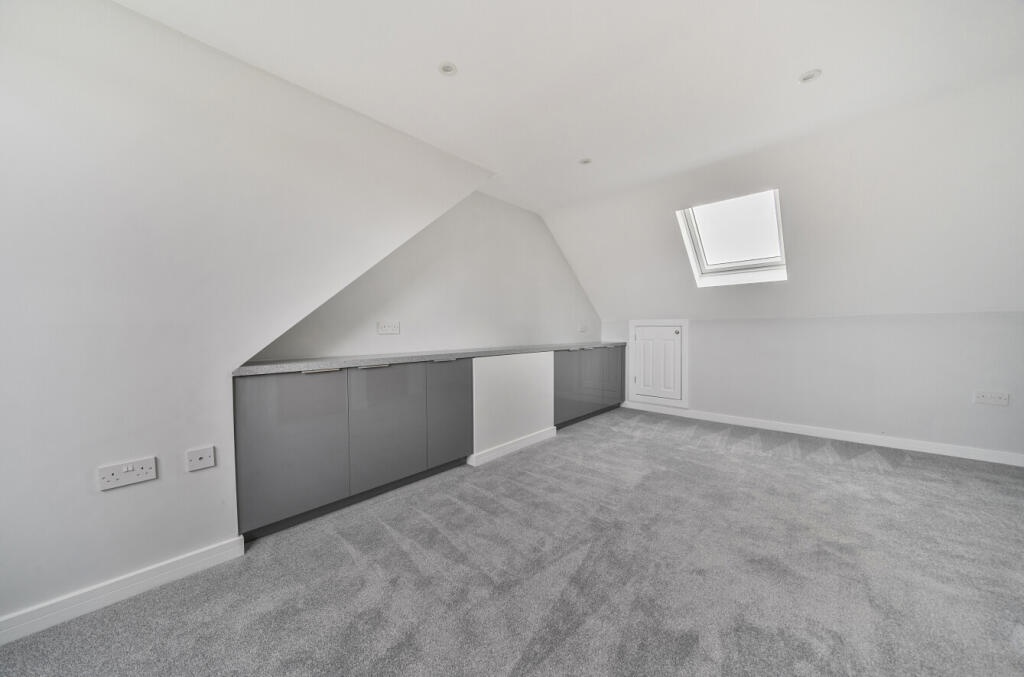 1329862-18-689081...