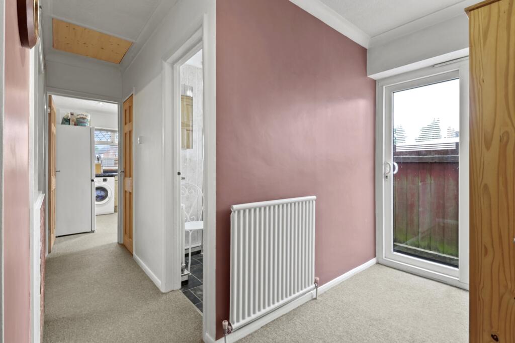 1cromerroad_finedon_rogers_15