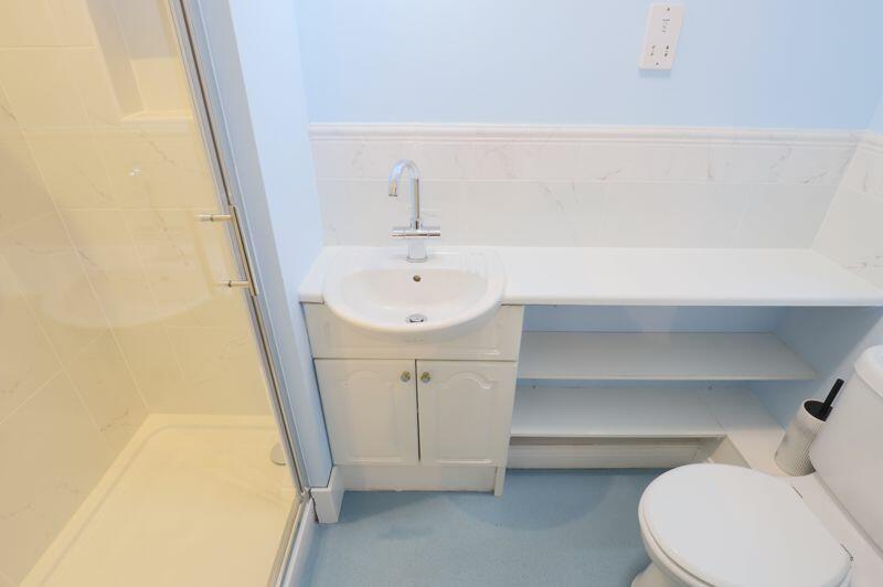 Ensuite shower room