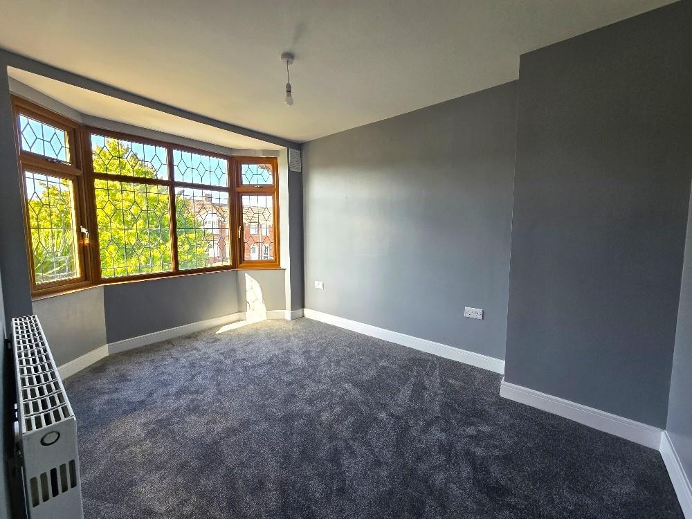 Sewall Highway, Wyken - Bedroom 1