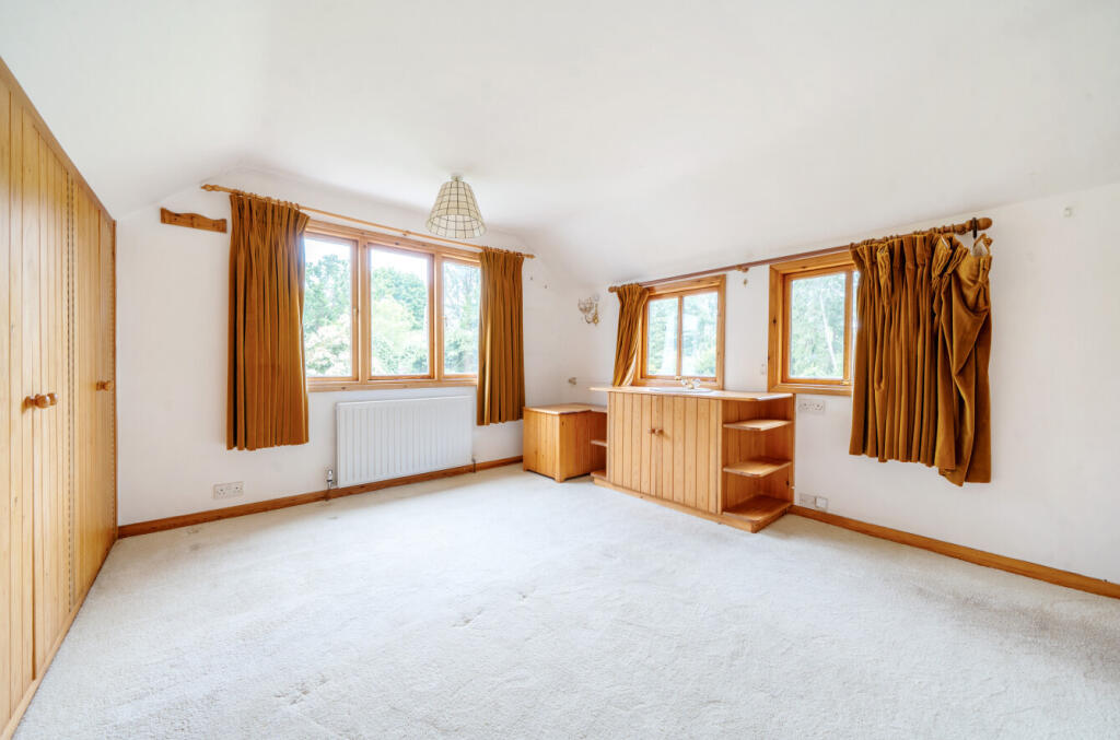 1295112-6-6826406...