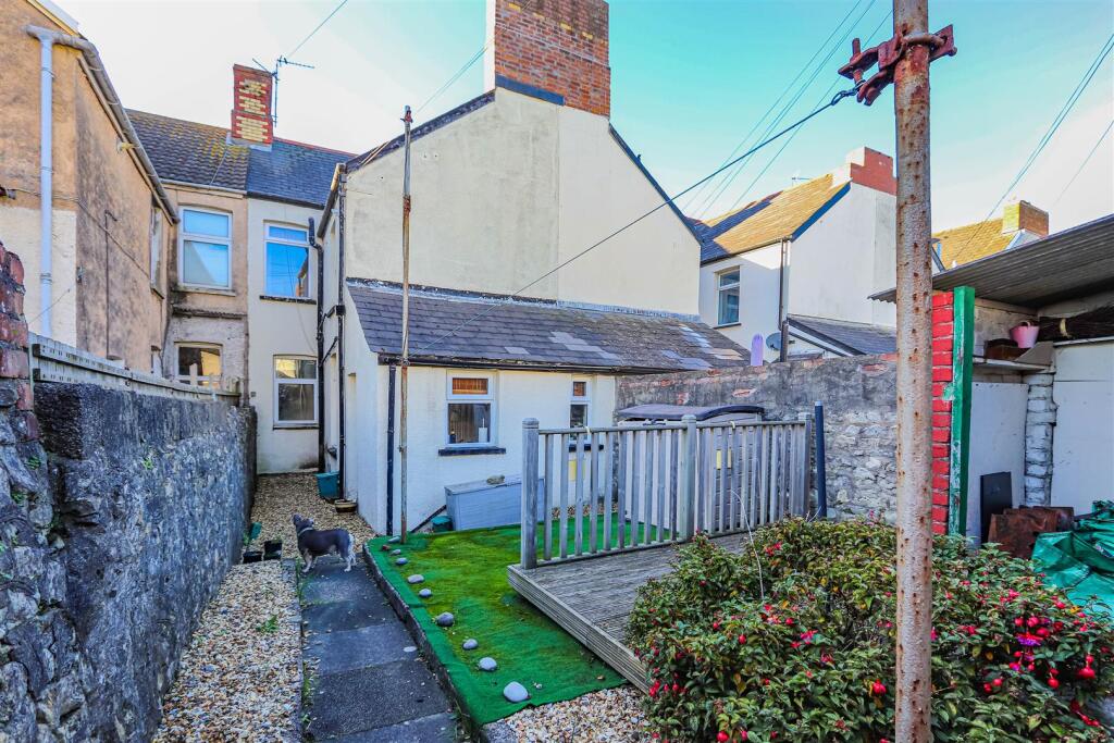 Castleland St -15.jpg