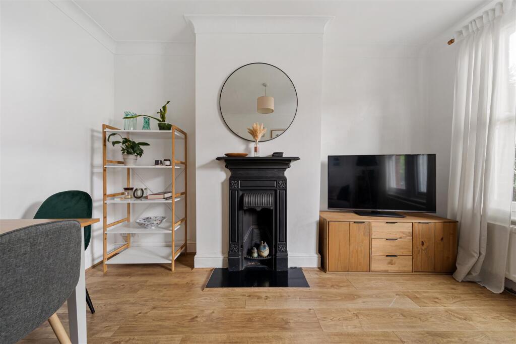 Chewton Road E17