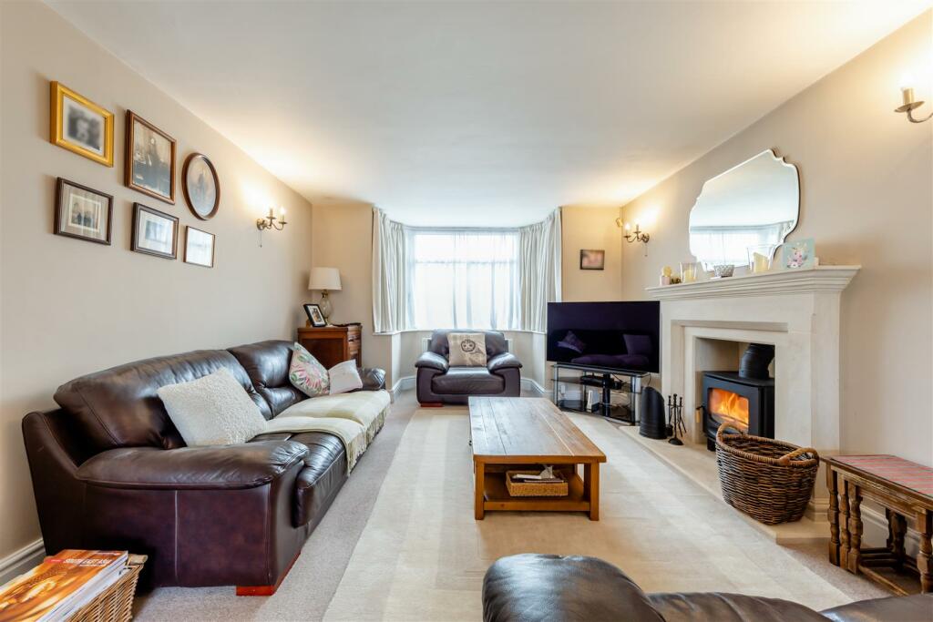 8543593-interior24.jpg