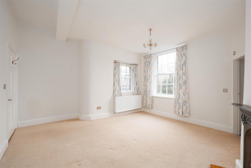 Water Street, Bakewell, DE45 1EW