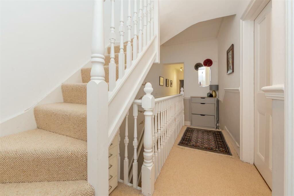 0007_116 Widdenham Road N7.jpg