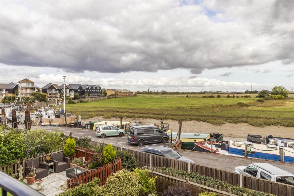 4 Chambers Warf-33 copy.jpg