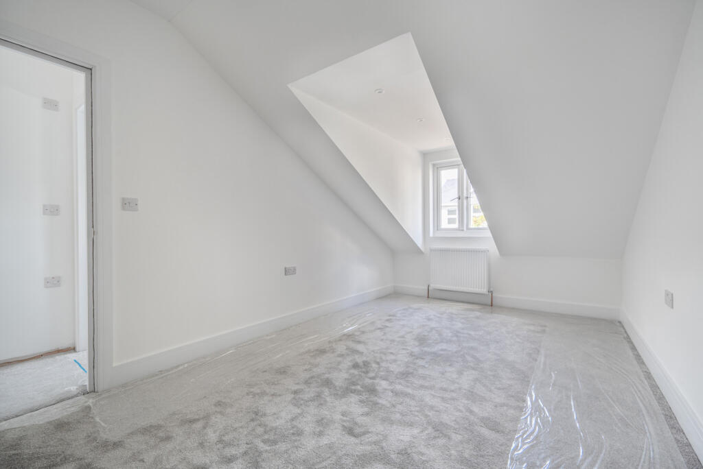 1348533-7-68baeb0...