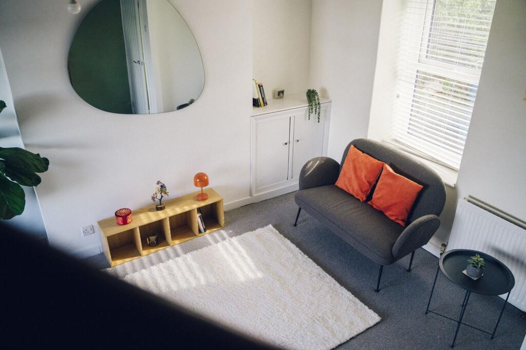 Ystafell Fyw / Living Room