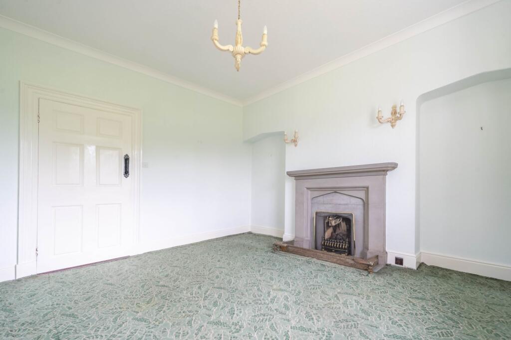 SITTING ROOM