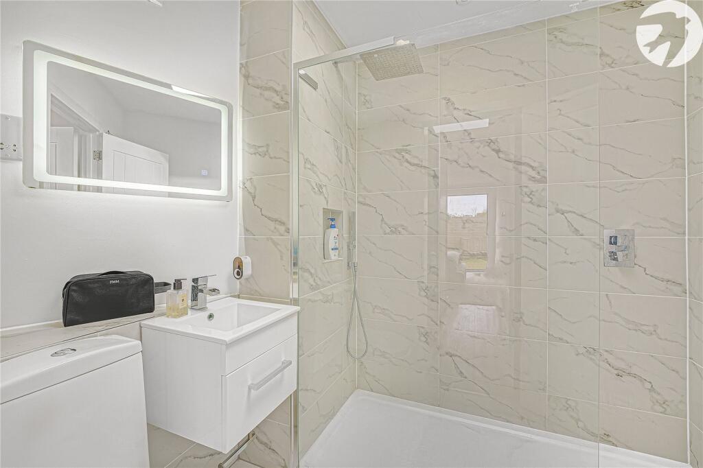 En Suite G/Floor