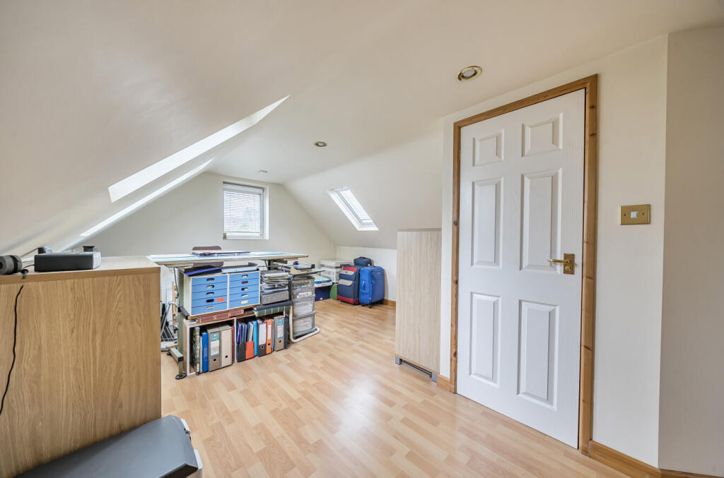 1345247-16-68af18...