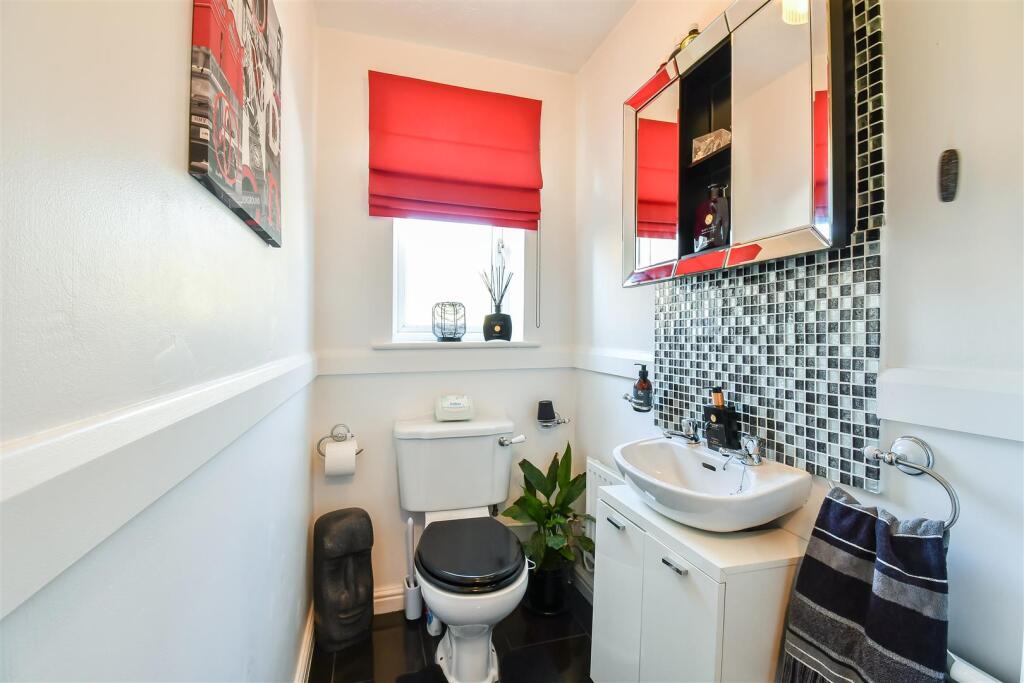 W.C Cloakroom