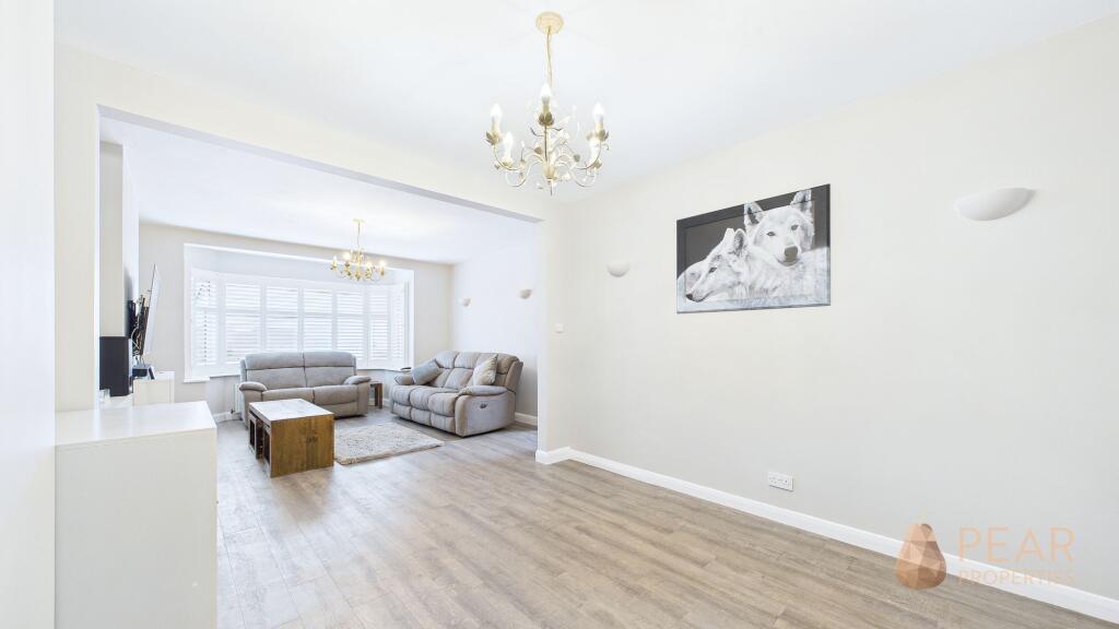Living/Dining Room