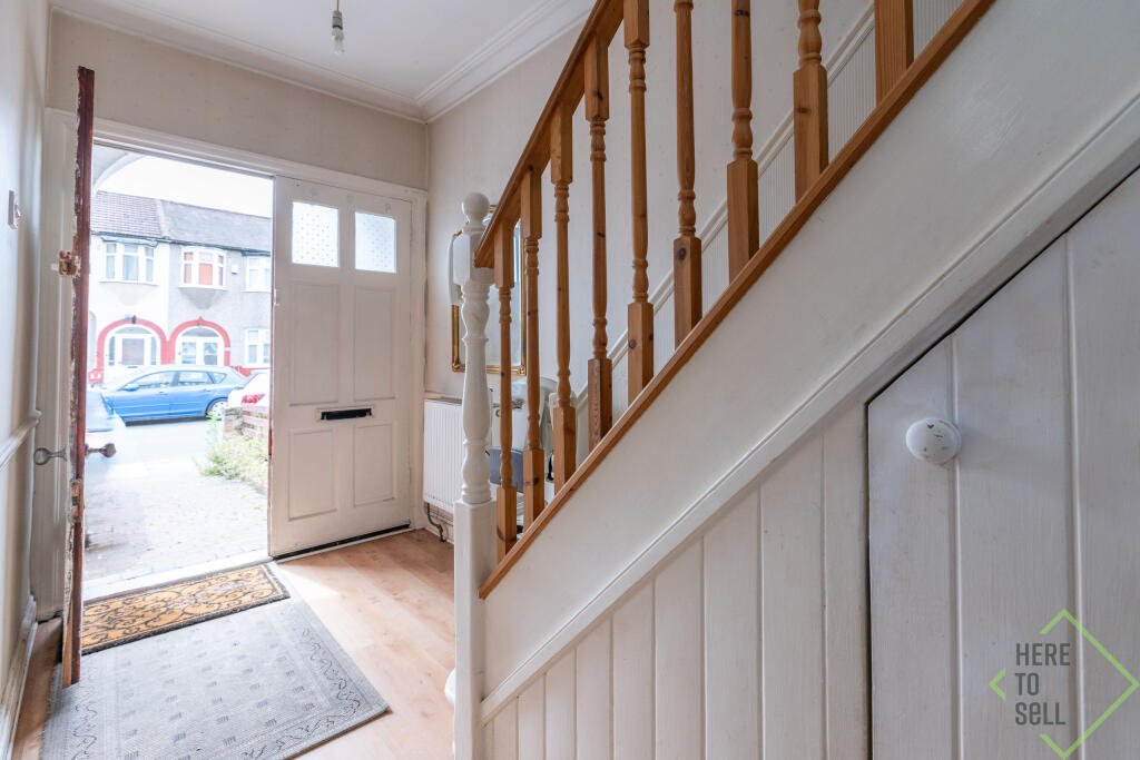 1 Northumberland Gardens, EDMONTON, N9 9LN-24