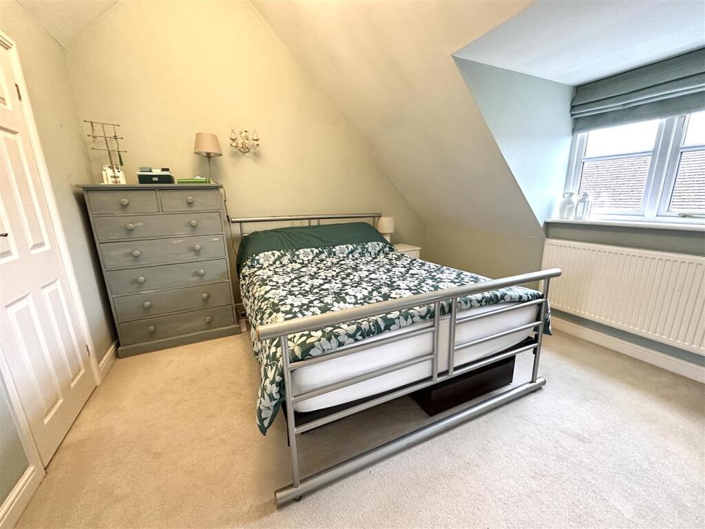 bedroom 1 (top floor)
