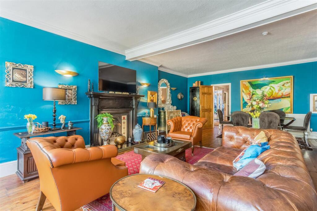 14A Brunswick Terrace-9.jpg