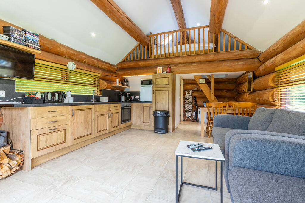 Log Cabin Sitting...