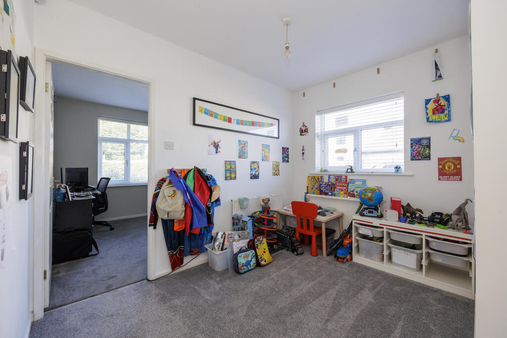 21 Longton avenue-37