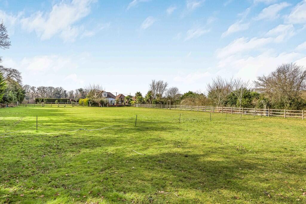 Sunnycroft, North...