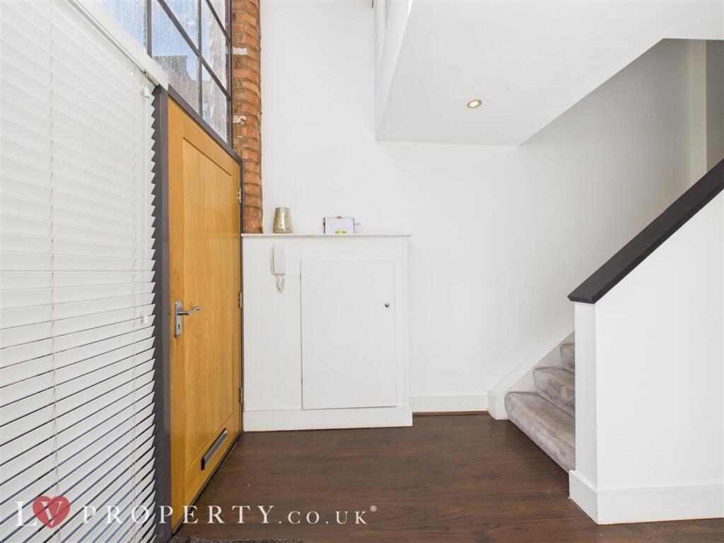 CAM05016G0-PR0110-ST