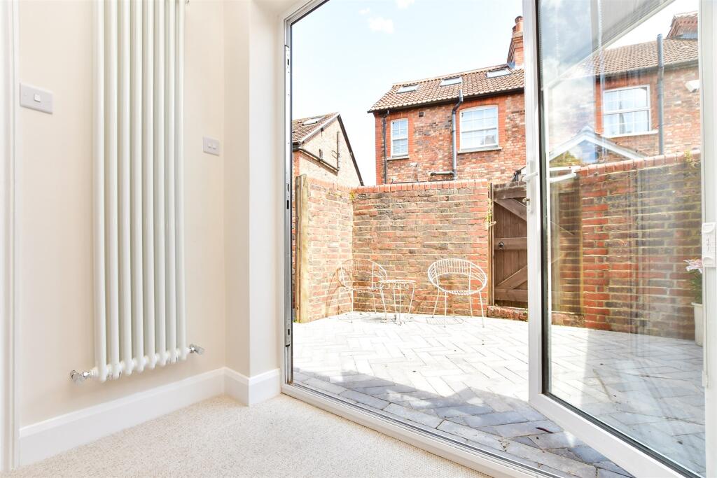 Internal Lifestyle Photograph