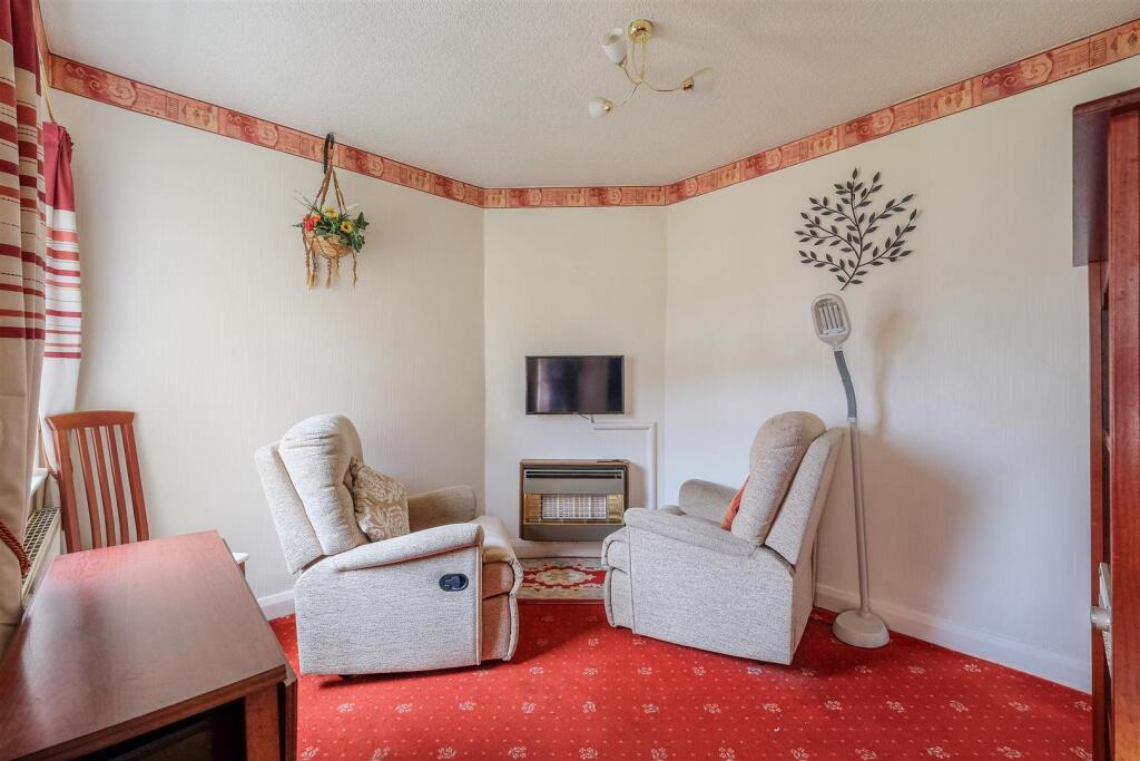4pc-4.jpg