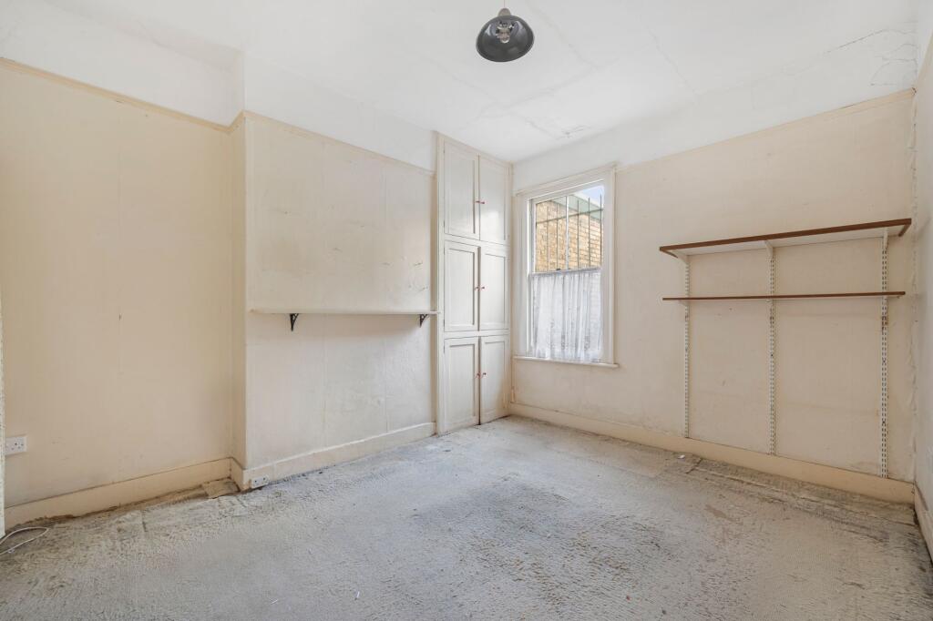 13 Fishers Lane, Chiswick, London, W4 1RX