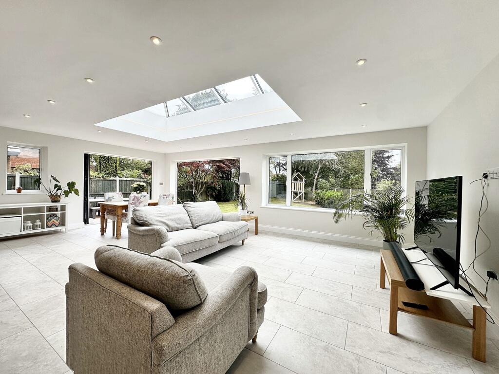 Family Living Dining Kitchen