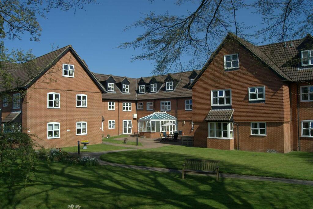 Castle Court, River Park, Marlborough