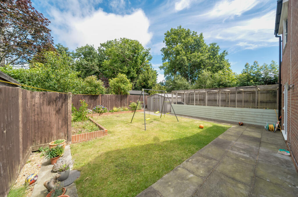 1318285-28-685e98...