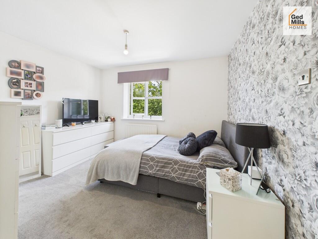 CAM04261G0-PR0073...