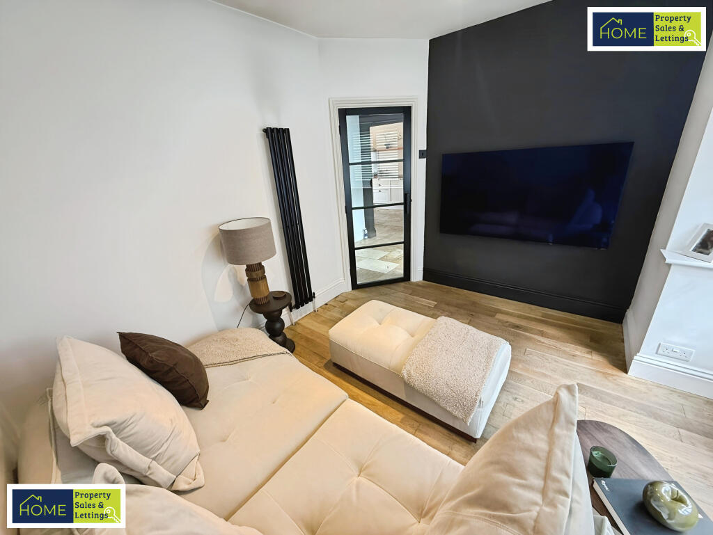 739b45ee-Front 20Room_02