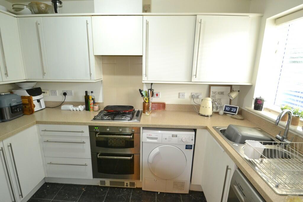 Kitchen 2 