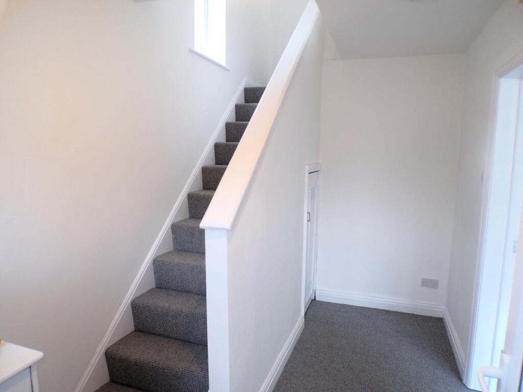 MoughLane69hall.JPG